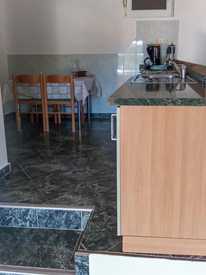 Apartmani Frka Sali Exterior foto